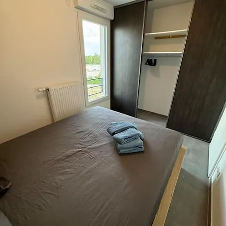 Luxueux 5 Pc, Jacuzzi, Rooftop, Terrasse, Clim Apartment *